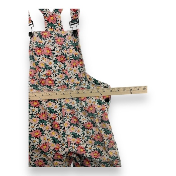 Piper & Scoot Girl’s Zinnia Flower Overalls Size XS - Picture 8 of 8
